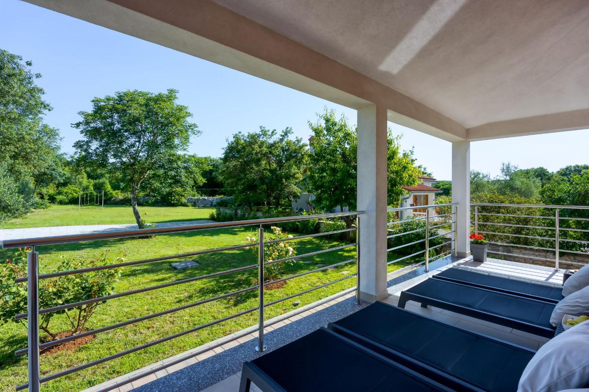 Holiday House Sunset Bale Exterior foto